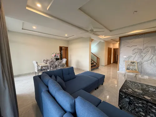 Elysian Villa | 4 BHK | Mountain View | Murree - Villas