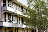 Premiere Classe Gueret - parking