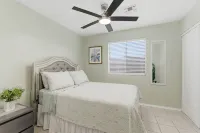 Sunny 4BR Getaway w/ Private Pool - 2-Star