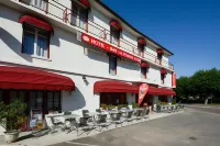 Hotel de La Pomme d'Or Các khách sạn ở Blumeray
