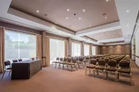 Cidnay Santo Tirso - Charming Hotel & Executive Center Hôtels à : Calendário