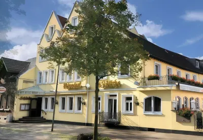 Hotel Restaurant Höttche Các khách sạn ở Monheim am Rhein