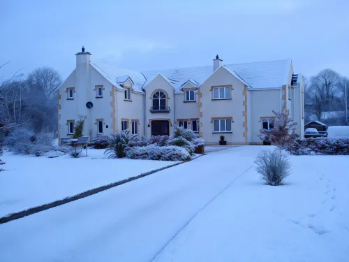 Dungimmon House Hotels in Cavan
