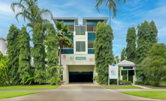 Verandahs Boutique Apartments