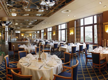 H+ Hotel Hannover Отели рядом с достопримечательностью «Штадтпарк Ганновер»