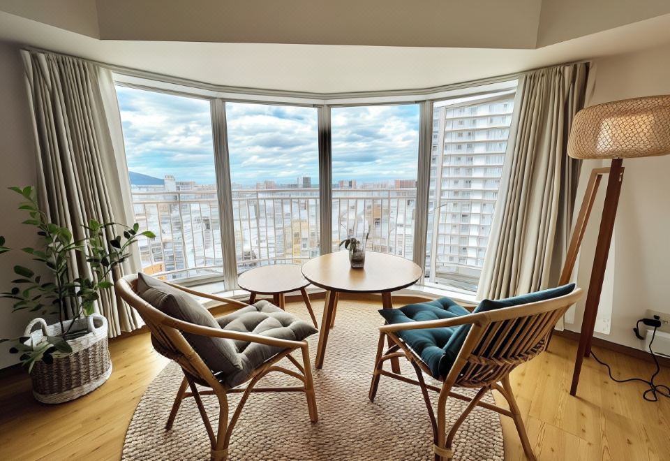 AMS 타워 외관 또는 객실 전망