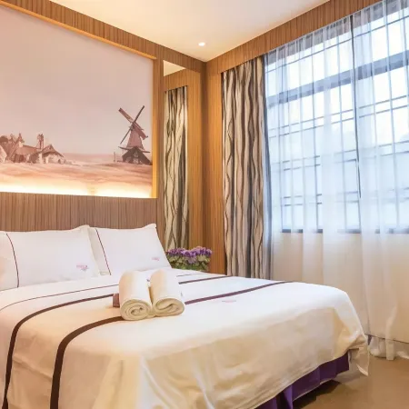 Lavender Inn Nusa Bestari Отели рядом с достопримечательностью «Торговый центр Перлинг»