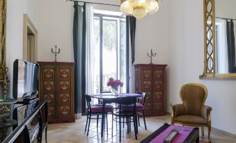 Maria Vittoria Charming Rooms and Apartments