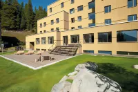 St. Moritz Youth Hostel Отели в г. 