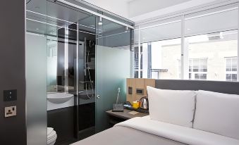 The Z Hotel Tottenham Court Road - Housity