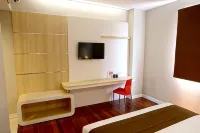 Citihub Hotel @Kediri فنادق في Kota