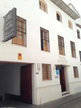 Hotel Maestre