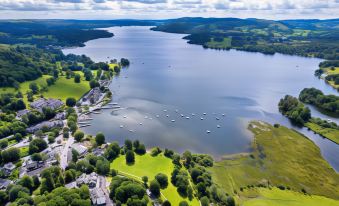 Windermere Rooms at the Wateredge Inn