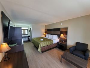 Quality Inn & Conference Center Panama City