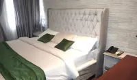 Adanma Hotel and Suites