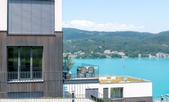 Wörthersee Apartment Sundowner by S4Y