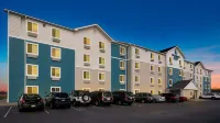 WoodSpring Suites Evansville Hotels in Ohio Township