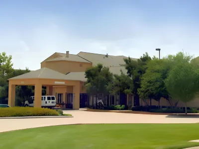 Courtyard Houston Westchase Hotels near Diho Square