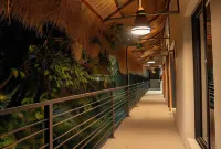 Hotel Makech