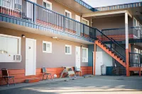 Gold Pan Motel Hotels in Quesnel