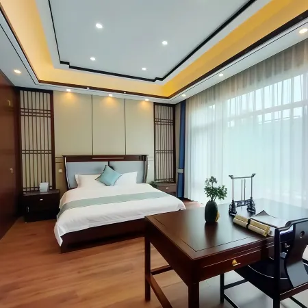 Taishan Peach Blossom Spring Hotel