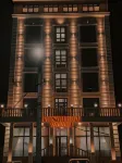 Hotel Resident Bishkek Отели рядом с достопримечательностью «Парк Берёзовая роща»