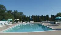 Tides Inn at Stehli Beach Hotels in Glen Cove