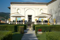 Palazzo Leti Residenza d'Epoca Hotels in Sant'Anatolia di Narco