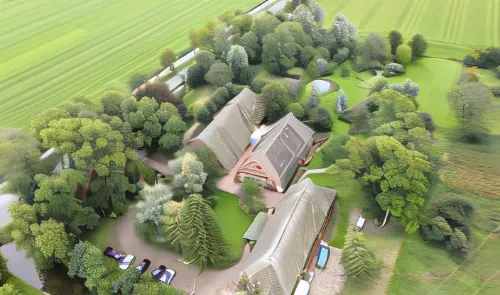 Hotel Gut Schöneworth Hotels in Cadenberge