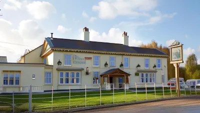 The Golden Pheasant Hotel berhampiran Taman Tatton