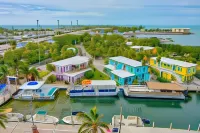 Captain Pip's Marina & Hideaway Hotels in Marathon