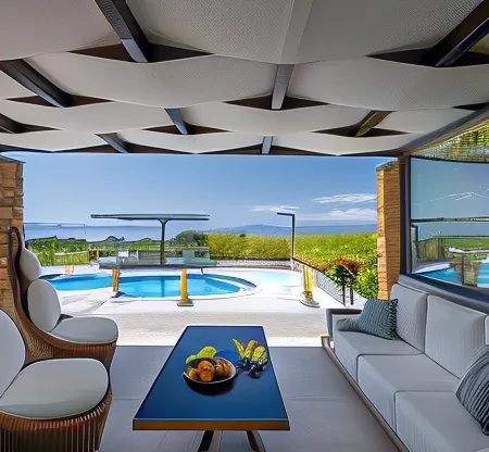 Iakovakis Suites & Spa