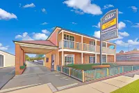 Golden River Motor Inn - Uima-altaat