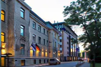 聖芭芭拉飯店 住宿飯店