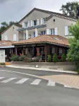 Hostellerie de La Roseraie Hotels in Cazaubon