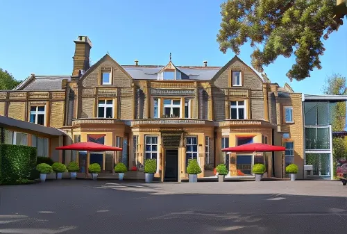 Lanes Hotel - parking