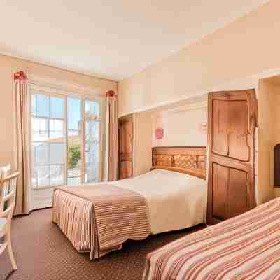 Hotel Le manoir de l'antiquité - Challans Rooms