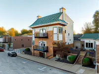 River Sirens Hotel-Contactless Check in Hotel - Wifi
