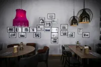Coal Miners’ Cabins - sarapan