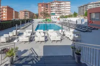 Fenals Garden - piscina