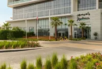 Radisson Hotel Dubai, Damac Hills Hotels near Mudon Al Salam Town Centre 1