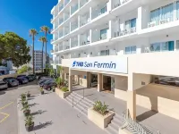 THB San Fermín Hotels near Las Yucas Beach