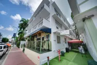 Rock Apartments by Lowkl