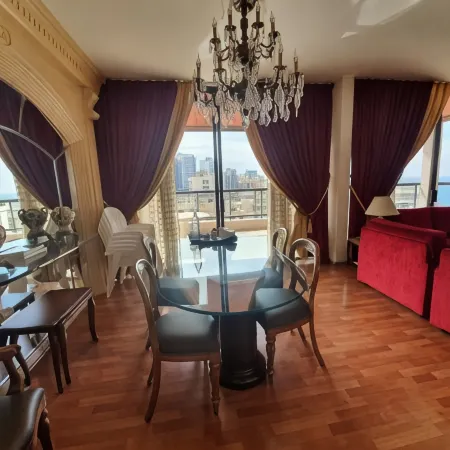Holiday Home Suites