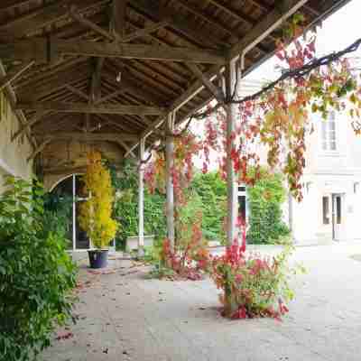 Demeures & Châteaux Fleur de Roques Hotel Exterior