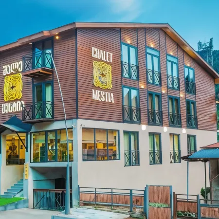 Chalet Mestia