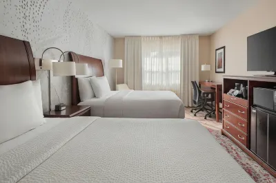 Fairfield Inn & Suites Great Barrington Lenox/Berkshires Hotels near Staples