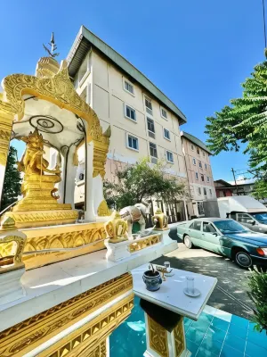 Naka Place House โรงแรมใกล้ห้างสรรพสินค้าแม็คโคร บางบอน