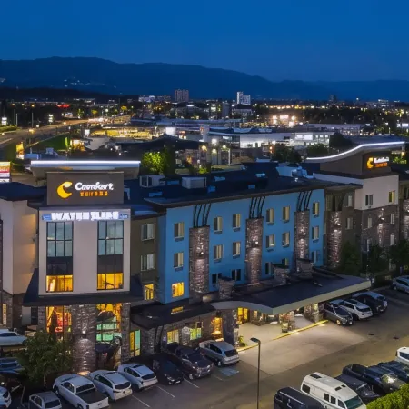 Comfort Suites