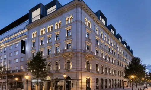 Dorothea Hotel, Budapest, Autograph Collection